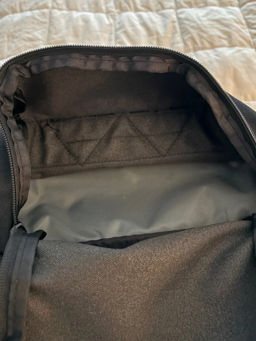 *FIRM PRICE* Tamrac Adventure 8 Camera Backpack Bag Padded